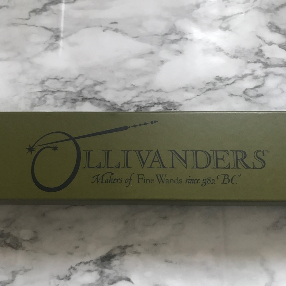 Interactive Harry Potter "Hazel" wand